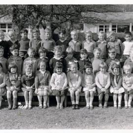 Upper Hutt School, unidentified class; 1966