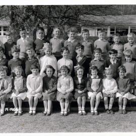 Upper Hutt School, unidentified class; 1966