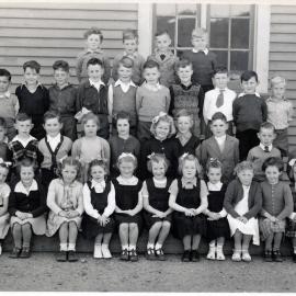 Upper Hutt School, unidentified class; 1954