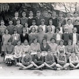 Upper Hutt School, unidentified class; 1964