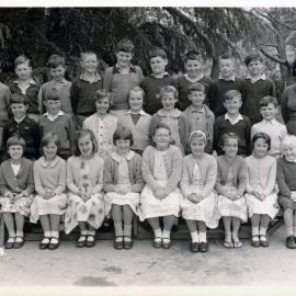 Upper Hutt School, unidentified class; 1964