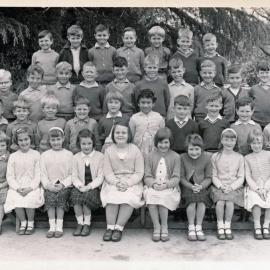 Upper Hutt School, unidentified class; 1964