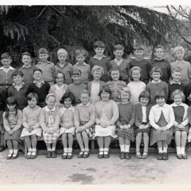 Upper Hutt School, unidentified class; 1964