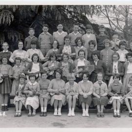 Upper Hutt School, unidentified class; 1964