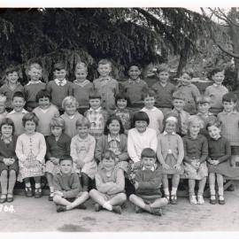 Upper Hutt School, unidentified class; 1964