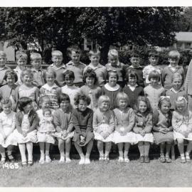 Upper Hutt School, unidentified class; 1965