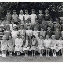 Upper Hutt School, unidentified class; 1965