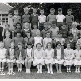 Upper Hutt School, unidentified class; 1965