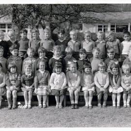 Upper Hutt School, unidentified class; 1966