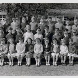 Upper Hutt School, unidentified class; 1966