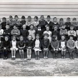 Upper Hutt School, unidentified class; 1942