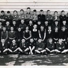 Upper Hutt School, unidentified class; 1944