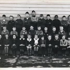 Upper Hutt School, unidentified class; 1944