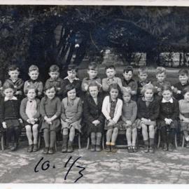 Upper Hutt School, unidentified class; 1946