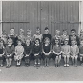 Upper Hutt School, unidentified class; 1948