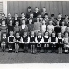 Upper Hutt School, unidentified class; 1950