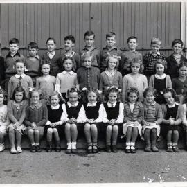 Upper Hutt School, unidentified class; 1950