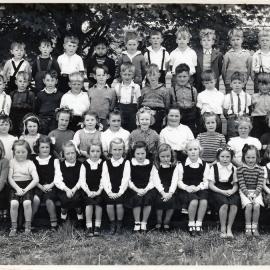 Upper Hutt School, unidentified class; 1950