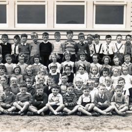 Upper Hutt School, Primer 1 and 2; 1952