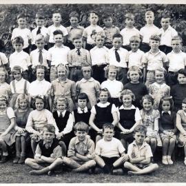 Upper Hutt School, unidentified class; 1952