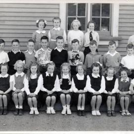 Upper Hutt School, unidentified class; 1954