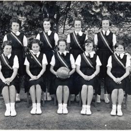 Upper Hutt School, Netball Team B; 1954