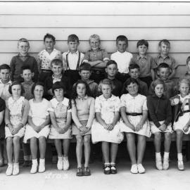 Trentham School, 1939, Standard 3. [P1-1087-3456]
