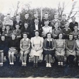 Upper Hutt School, Form 2; 1940