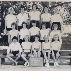 Upper Hutt School, girls' athletics team; 1961