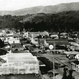 Main Street, looking east from near Pine Avenue. [P2-400-648]