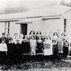 Wallaceville School; c.1910