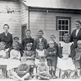 Akatarawa School; c.1910