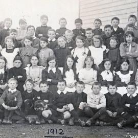 Upper Hutt School, unidentified class; 1912