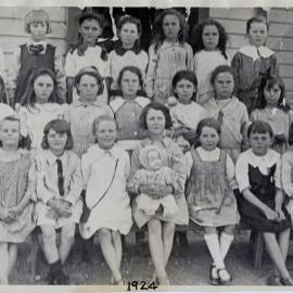Upper Hutt School, unidentified class; 1924
