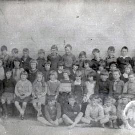 Upper Hutt School, unidentified class; 1933