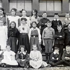 Upper Hutt School, Standard 5 and 6; 1909