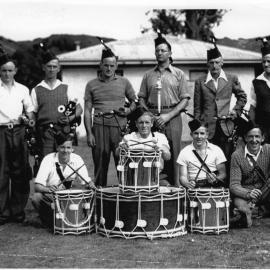 Upper Hutt Pipe Band members, 1964.