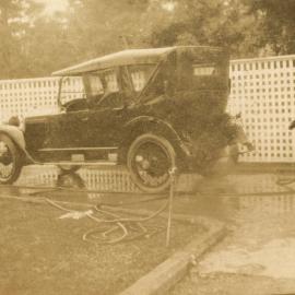 Campbell Family Photograph; Thompson Campbell; ca 1920s