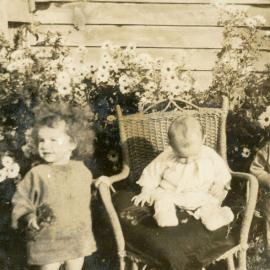 Campbell Family Photograph; Bette, June and Mac Campbell; ca 1920s