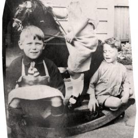 Campbell Family Photograph; ca 1920s