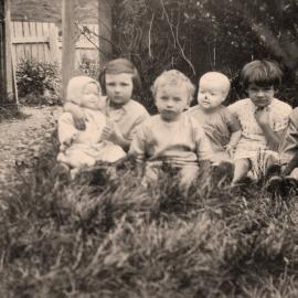 Campbell Family Photograph; Heather, Pete, Betty and June; ca 1920s