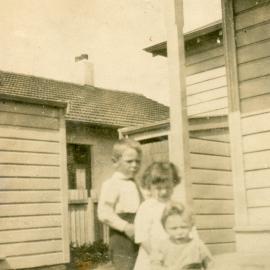 Campbell Family Photograph; ca 1920s