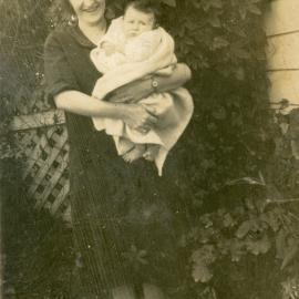 Campbell Family Photograph; ca 1920s