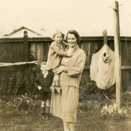 Campbell Family Photograph; ca 1920s
