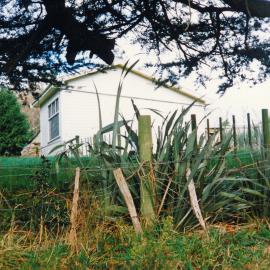 Whiteman's Valley School; 1990