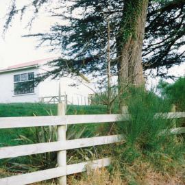 Whiteman's Valley School; 1990