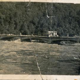 Construction of Silverstream river bridge