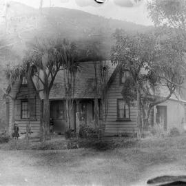 Cottage in the Vicinity of Upper Hutt; ca 1900