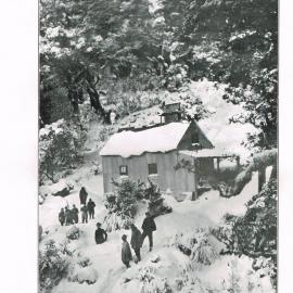 Field Hut Tararua Mountains Wellington