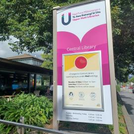 Red Traffic Light Setting Notice; Upper Hutt Central Library; 2022